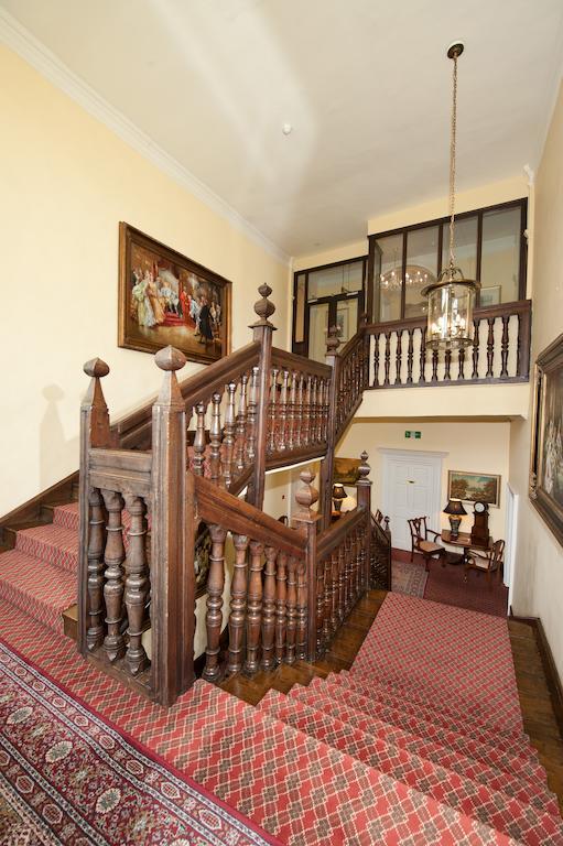Goldsborough Hall 5* Knaresborough